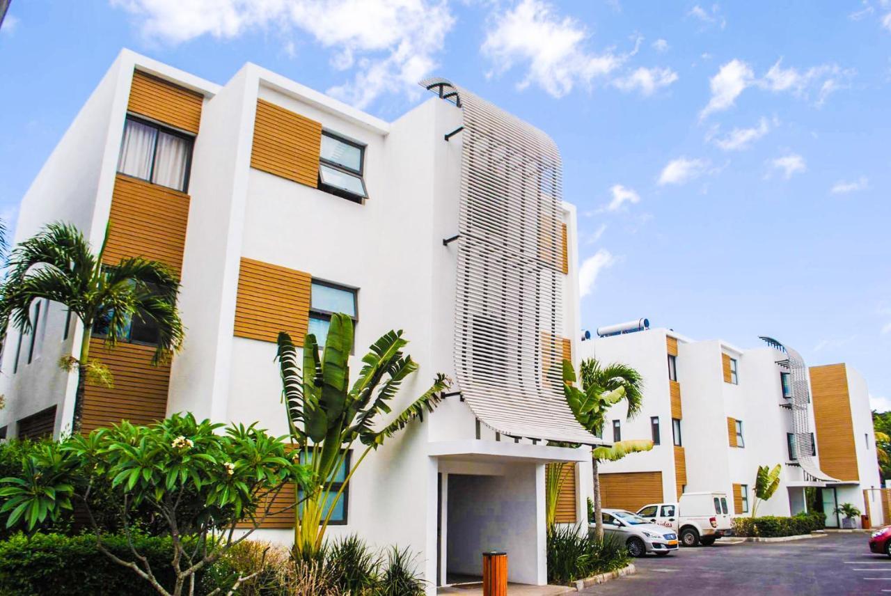 Cap Ouest Luxury Beachfront Flic en Flac Экстерьер фото